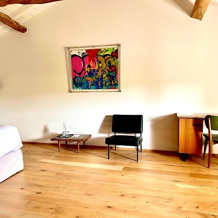 Chambres D'Hotes Vers La Croix Leynes Exteriör bild